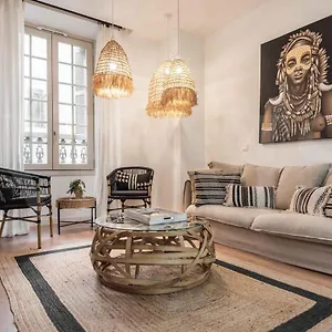  Apartment Lovely Boho With Parking - Historic Center By Rems Spain