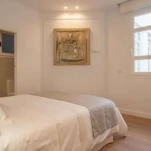 Xpce Cathedral - Luxury Flat Apartment